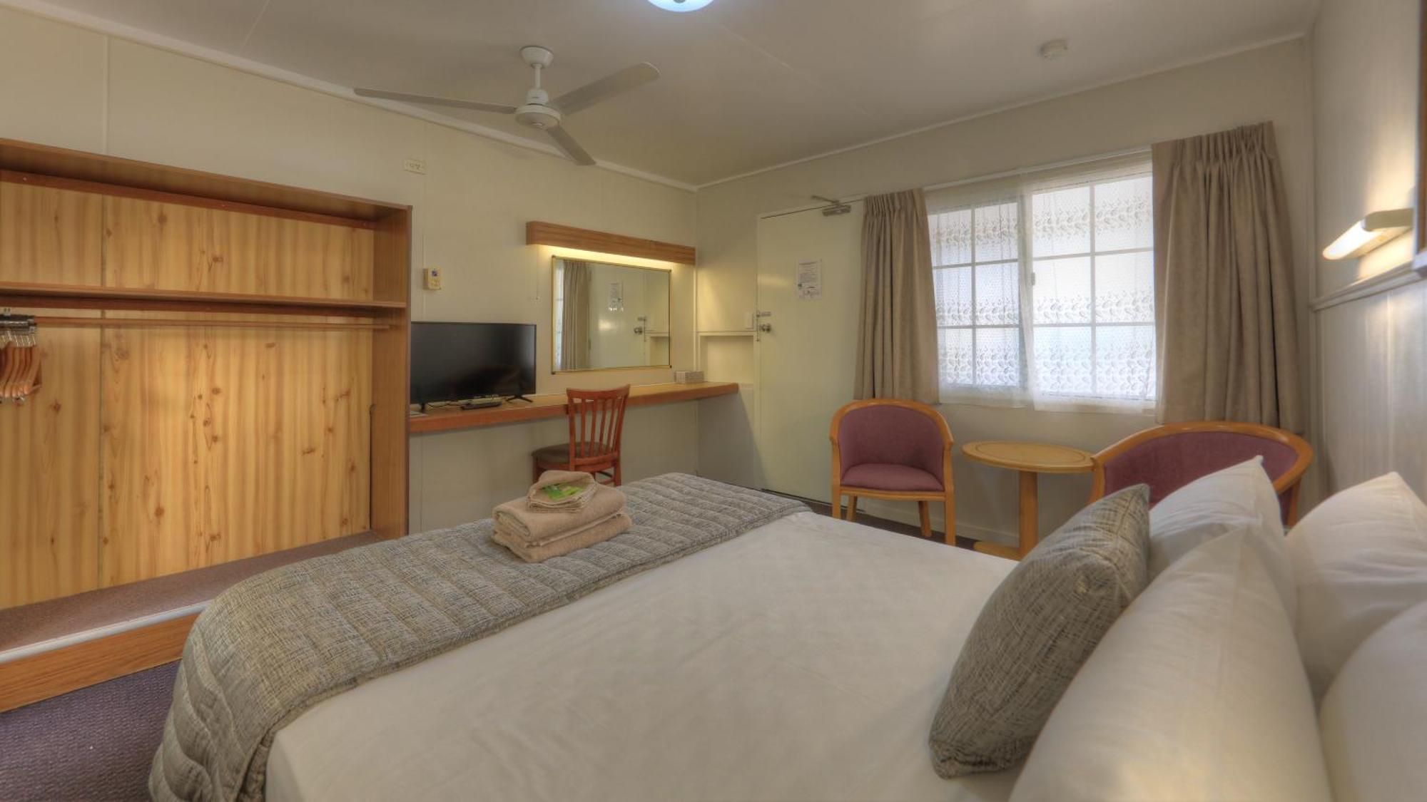 Atherton Hinterland Motel חדר תמונה