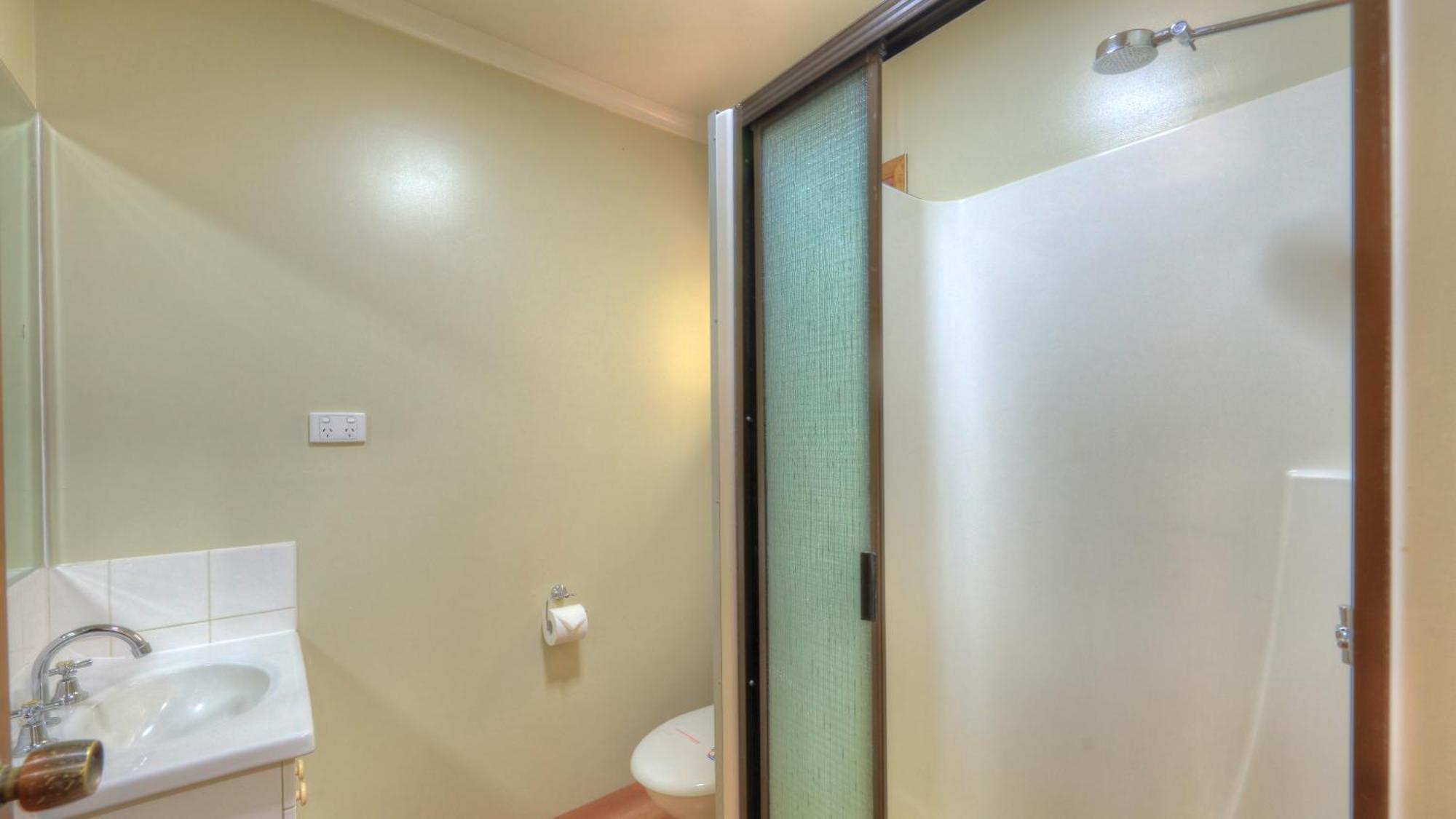 Atherton Hinterland Motel חדר תמונה